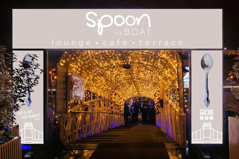 Spoon The Boat – Bryllup på Donau i Budapest
